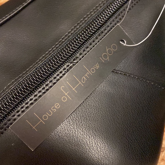 HOUSE OF HARLOW 1960
ANKLE PLATFORM
BOOTS BLACK NEW size 8/5. #2 - Picture 6 of 15